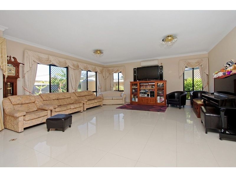 Augustine Heights QLD 4300