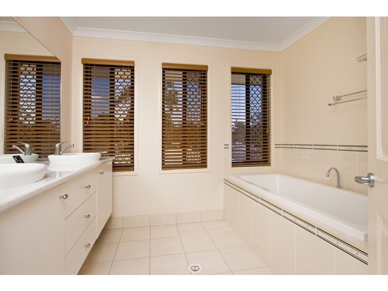 Augustine Heights QLD 4300