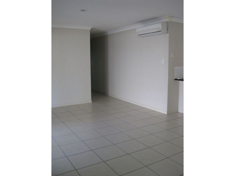 7 Brushwood Cct, Forest Lake QLD 4078