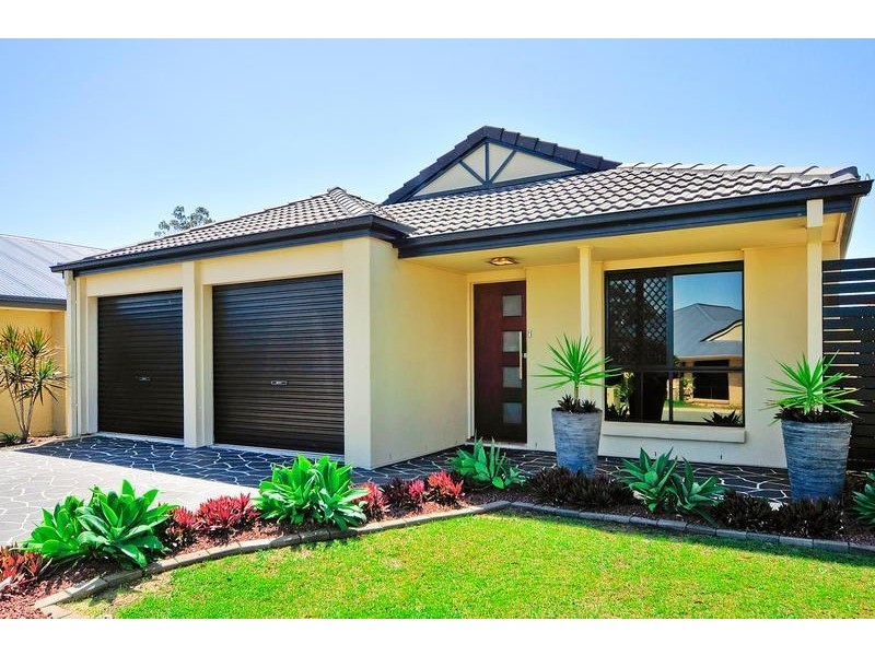 18 Rachele Close, Forest Lake QLD 4078