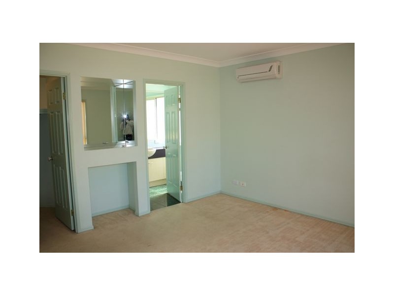 18 Mapleton Way, Forest Lake QLD 4078