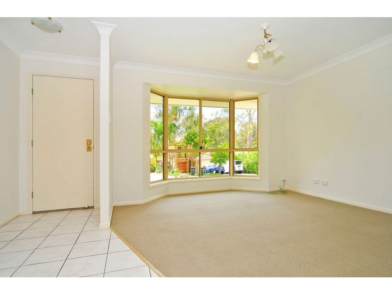 16 Windsor Place, Forest Lake QLD 4078