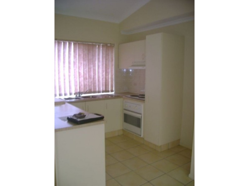 31 Laricina Circuit, Forest Lake QLD 4078