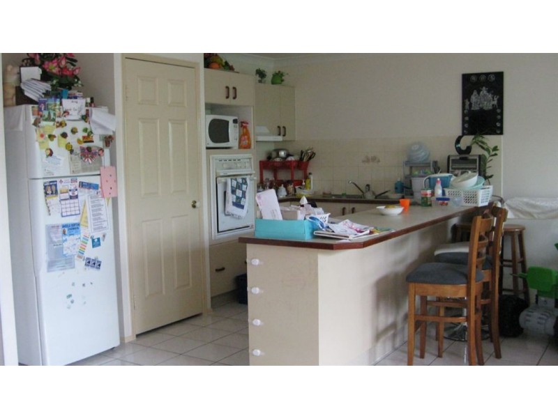 95 Clarendon Cct, Forest Lake QLD 4078