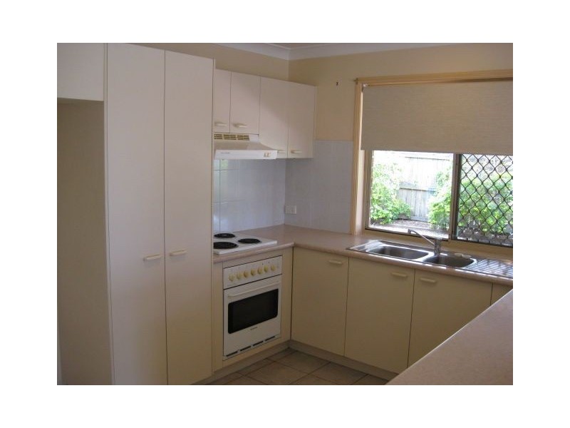 27 Settlers Crct, Forest Lake QLD 4078