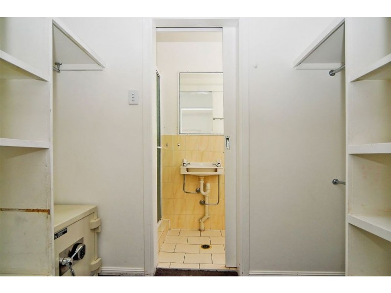329 Blunder rd, Durack QLD 4077