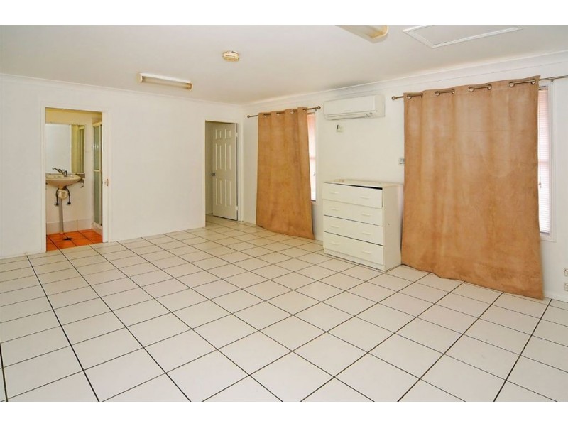 329 Blunder rd, Durack QLD 4077