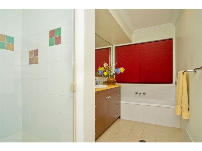 46 Catalina Cct, Forest Lake QLD 4078