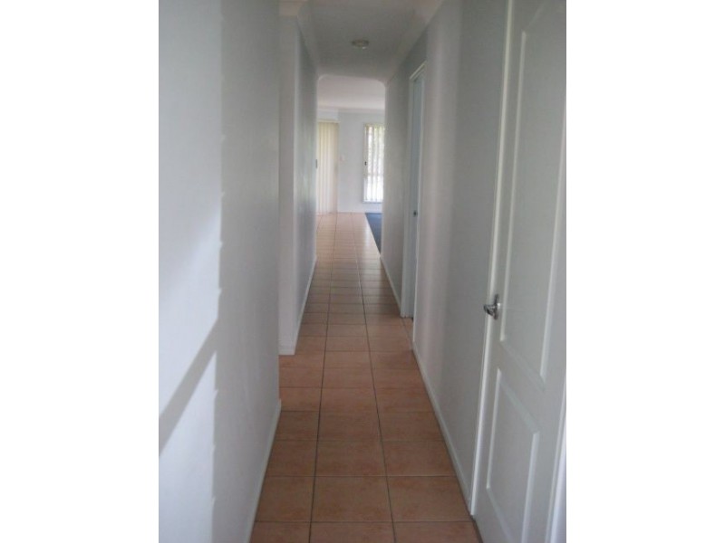 7 Starr Street, Forest Lake QLD 4078