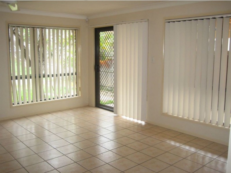 17 Kew Close, Forest Lake QLD 4078