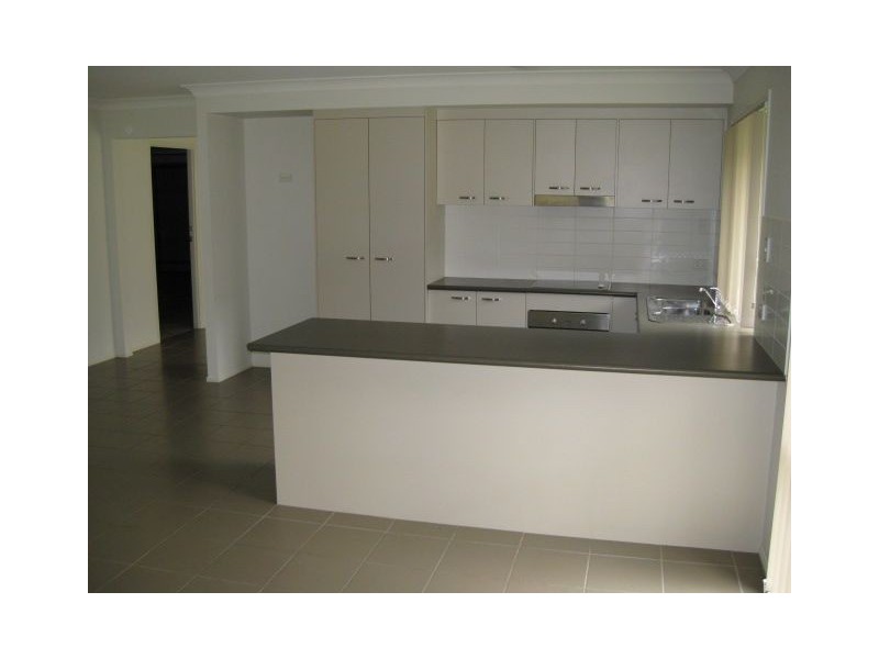 19 Juniper Street, Heathwood QLD 4110