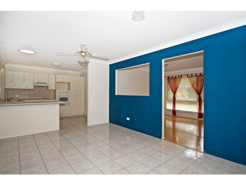 1 Cook Street, Forest Lake QLD 4078