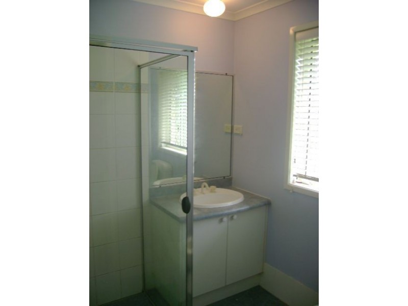 Durack QLD 4077