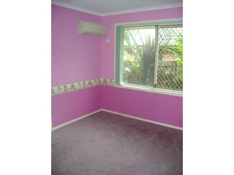 Durack QLD 4077