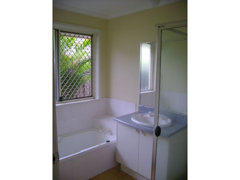 Durack QLD 4077