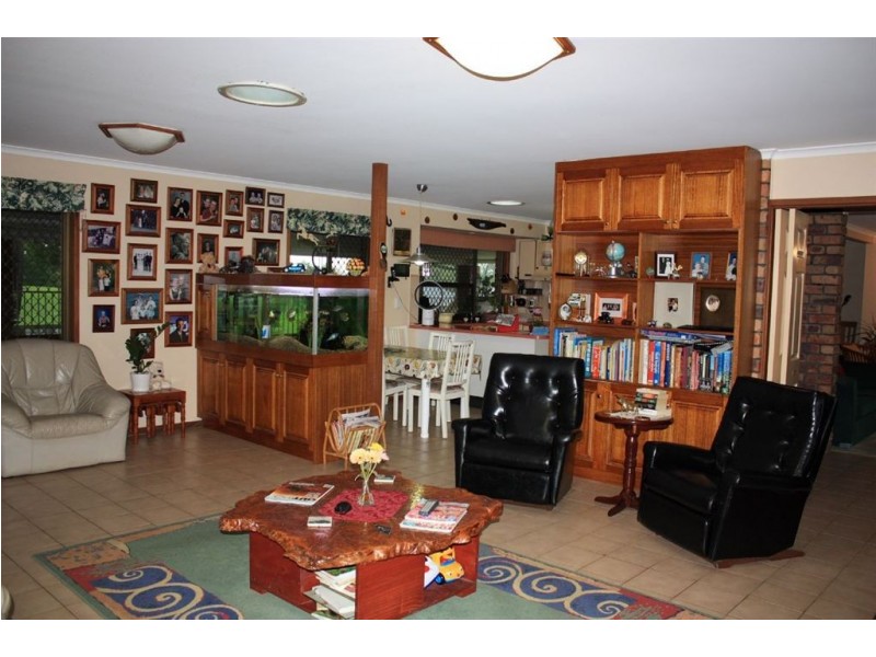 70 Brookside Street, Doolandella QLD 4077
