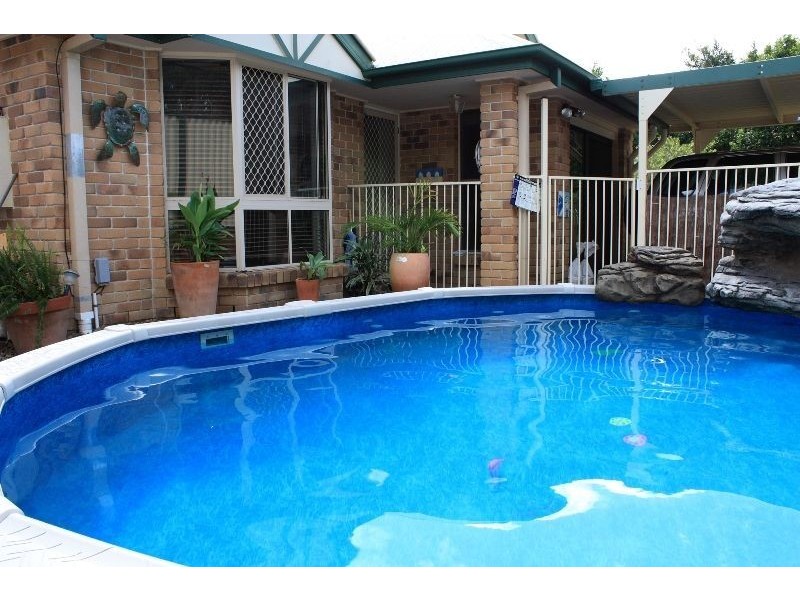 16 Phillip Street, Forest Lake QLD 4078