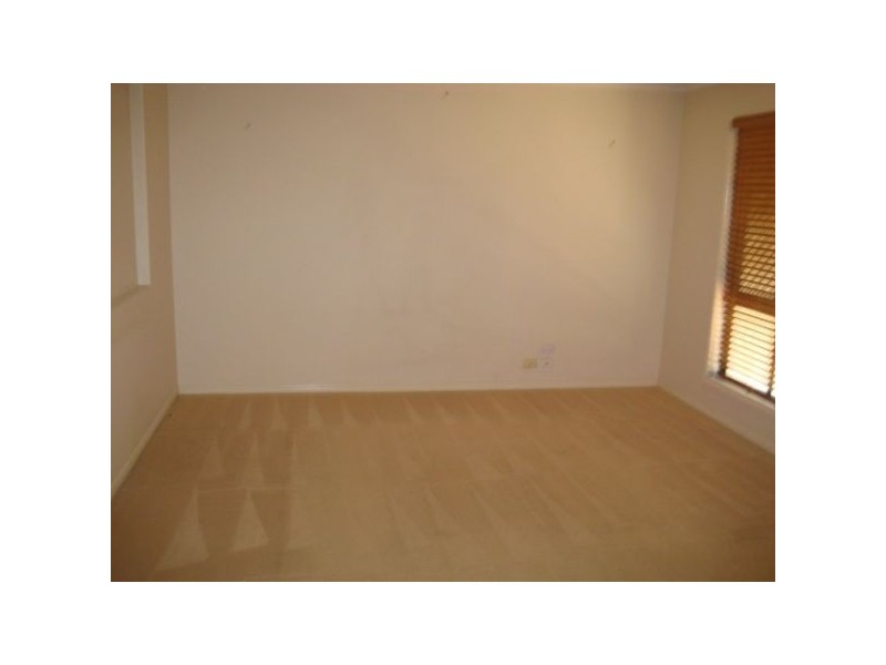 19 Benarkin Place, Forest Lake QLD 4078