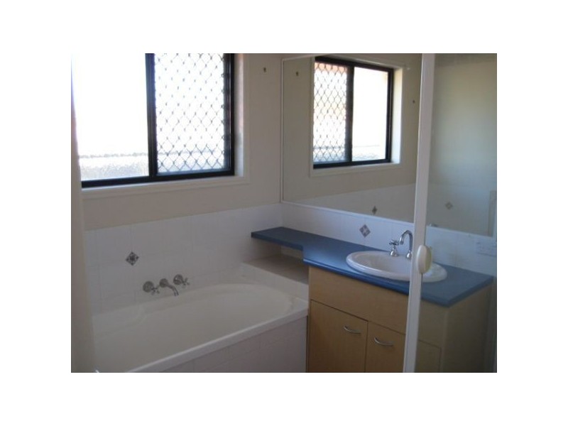 19 Benarkin Place, Forest Lake QLD 4078