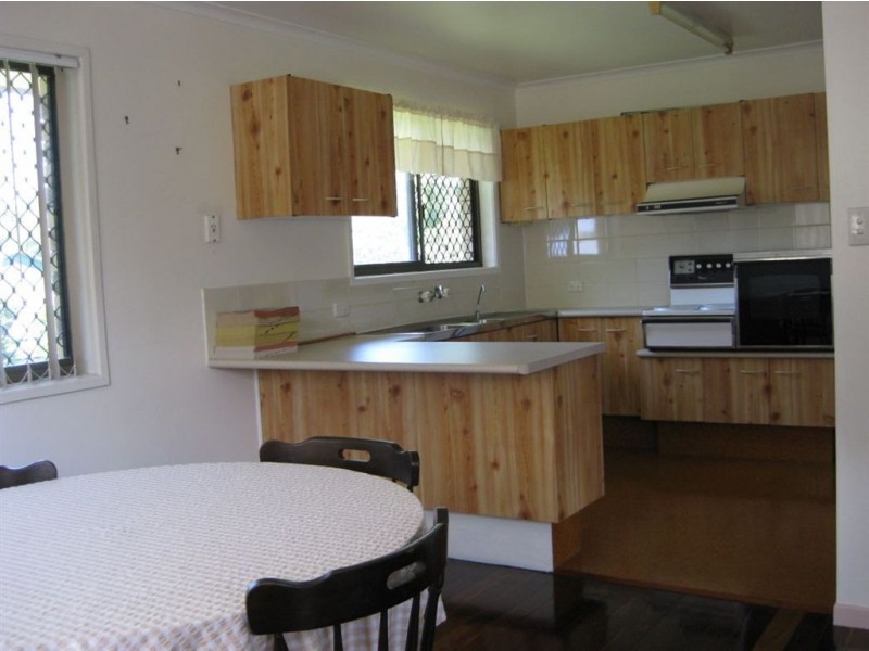 2 Gwydir Street, Riverhills QLD 4074