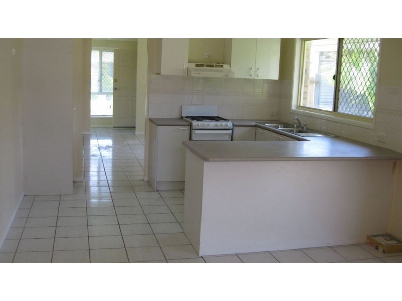 17 Forgan Smith Street, Collingwood Park QLD 4301