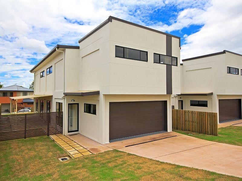 15 ,17 Sandalwood Street, Heathwood QLD 4110