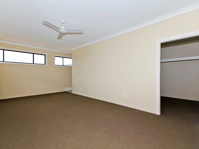 15 ,17 Sandalwood Street, Heathwood QLD 4110