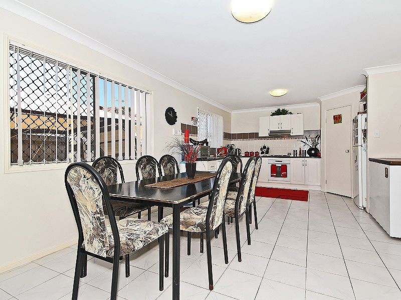 10 Eungella Terrace, Forest Lake QLD 4078