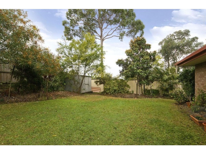 8 Dunsmure Close, Durack QLD 4077