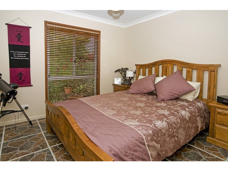 8 Dunsmure Close, Durack QLD 4077