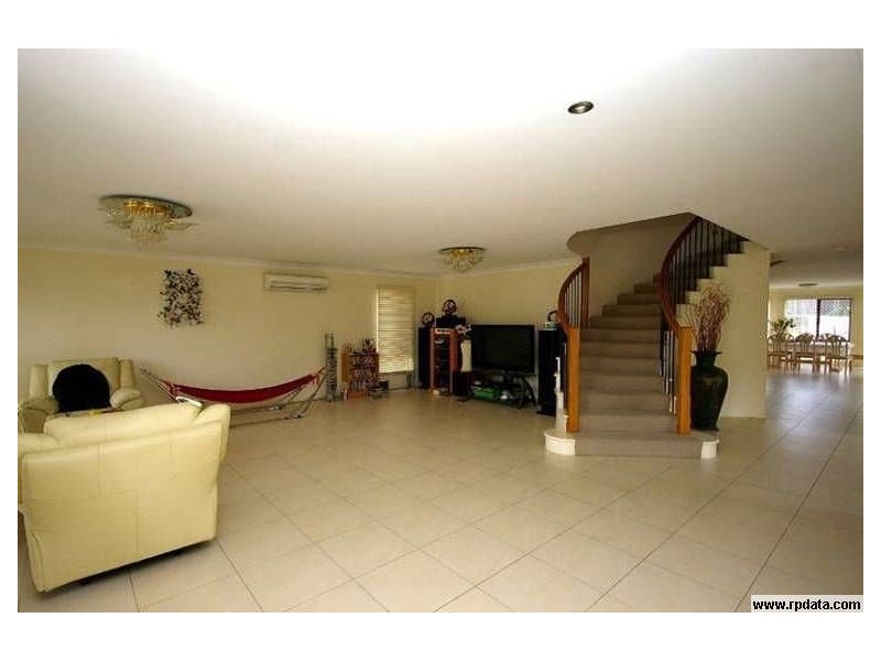 30 Gilberton Crescent, Forest Lake QLD 4078