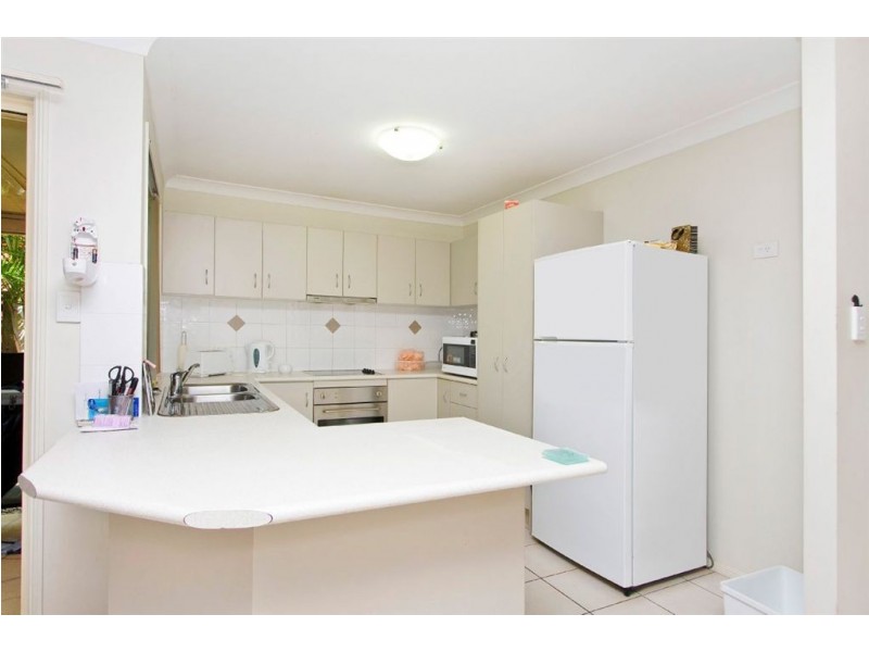 98 Sanctuary Drive, Forest Lake QLD 4078