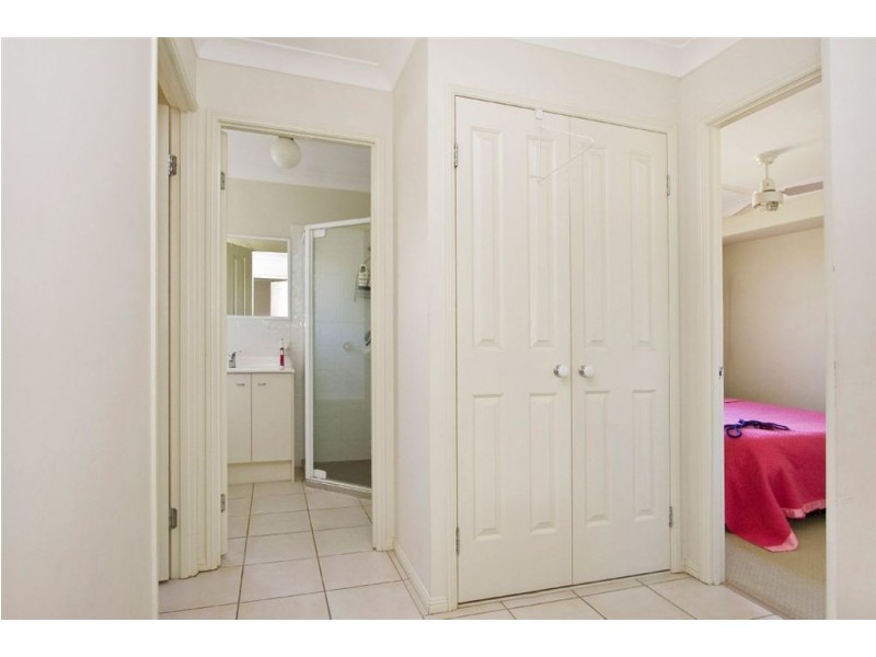 98 Sanctuary Drive, Forest Lake QLD 4078