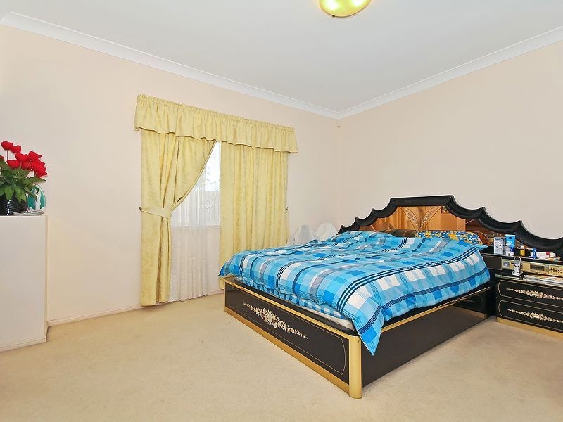 53 Gleneagles Cres, Oxley QLD 4075