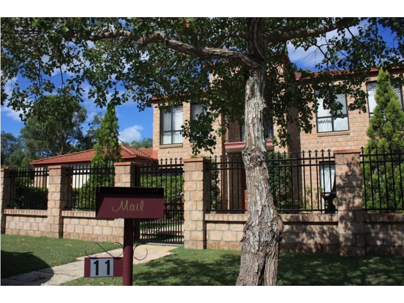 11 Babylon Place, Forest Lake QLD 4078