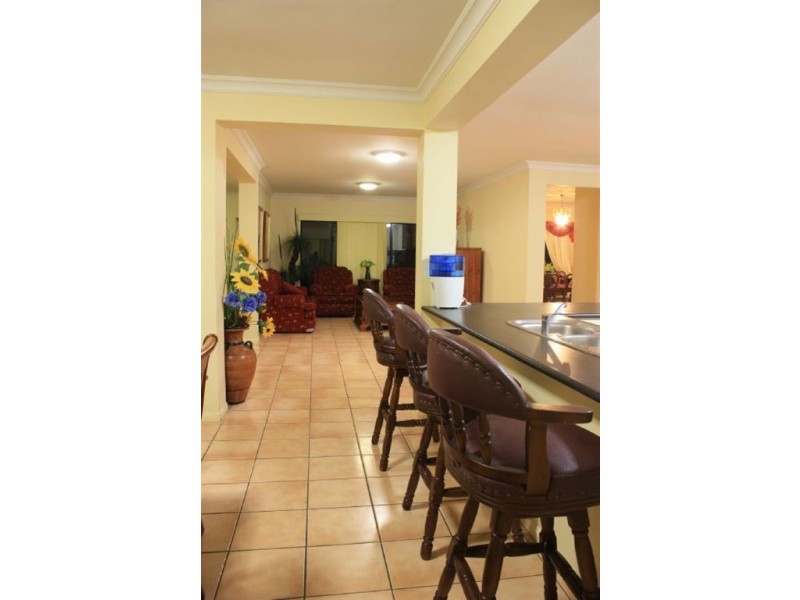 11 Babylon Place, Forest Lake QLD 4078