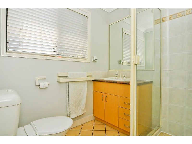 18 Rachele Close, Forest Lake QLD 4078