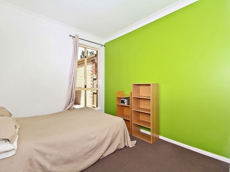 18 Oxley Place, Forest Lake QLD 4078