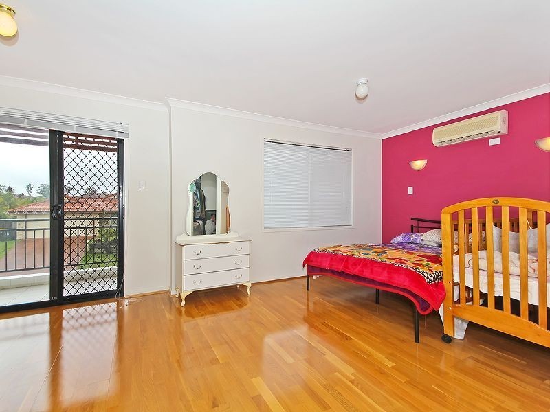 28 Gilberton Crescent, Forest Lake QLD 4078