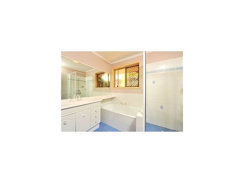 131 Centennial Way, Forest Lake QLD 4078