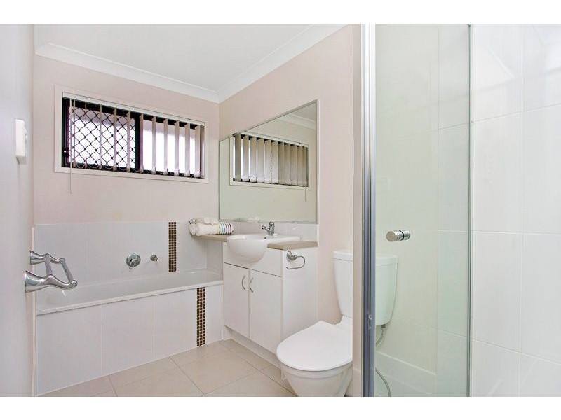 44-52 Rockfield Rd, Doolandella QLD 4077