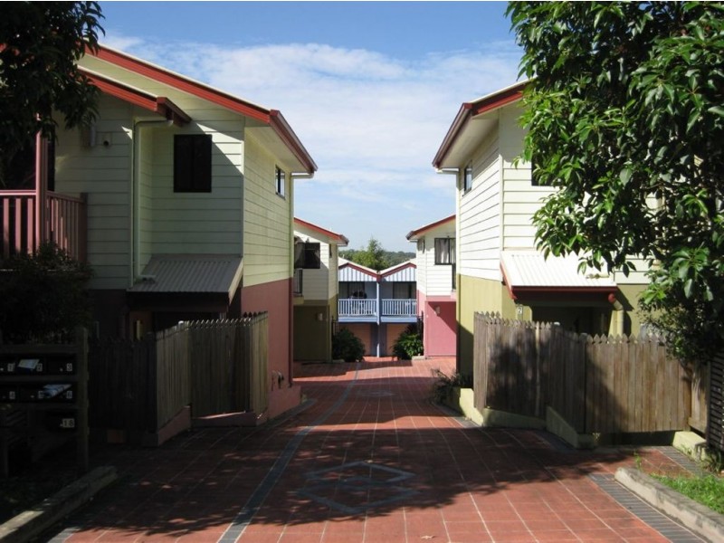 1/18 Princess Street, Fairfield QLD 4103