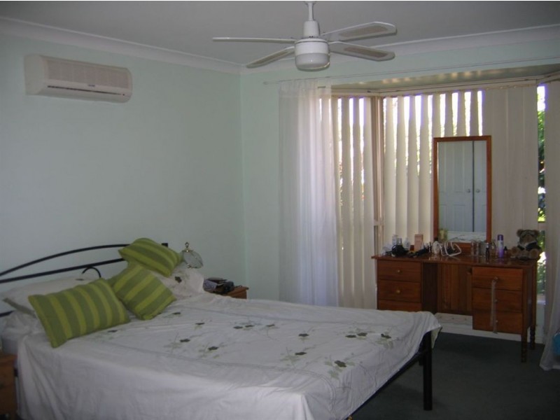 44 Rimu Crescent, Forest Lake QLD 4078
