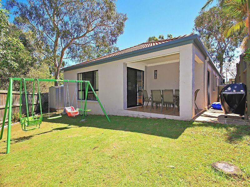 12 Crediton Place, Forest Lake QLD 4078