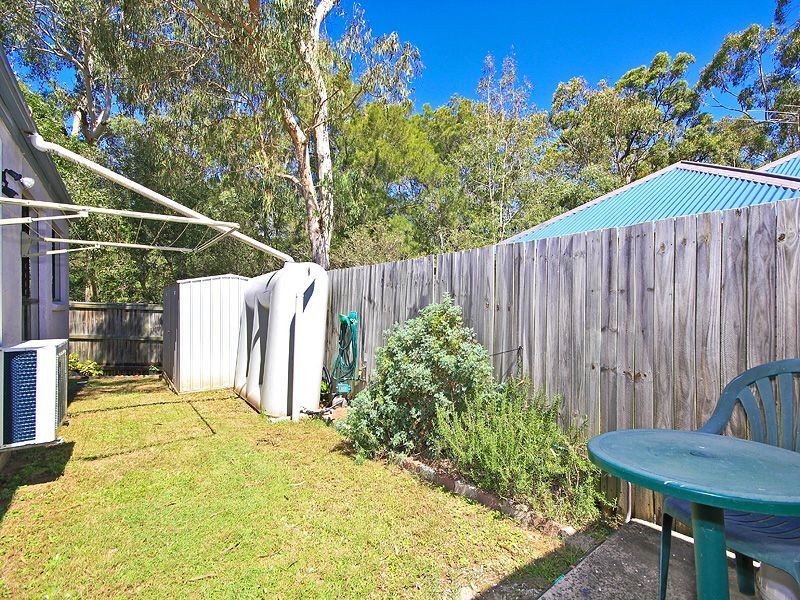 12 Crediton Place, Forest Lake QLD 4078