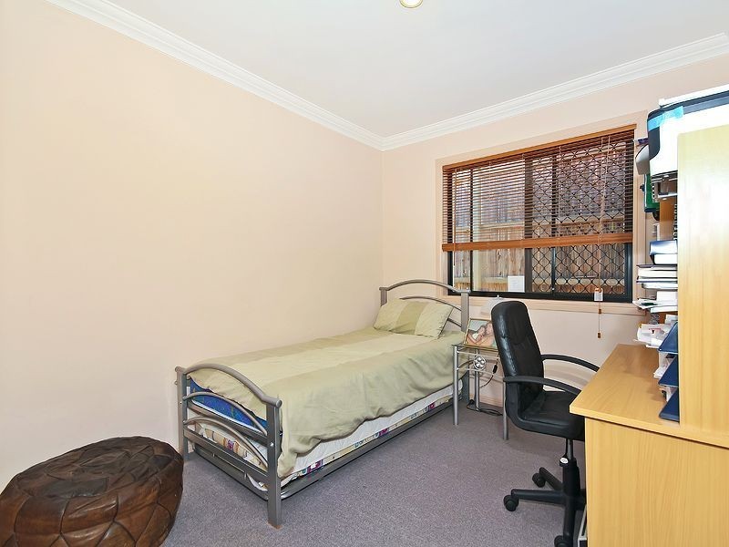 12 Crediton Place, Forest Lake QLD 4078