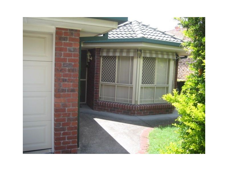 7 Stanford Place, Forest Lake QLD 4078