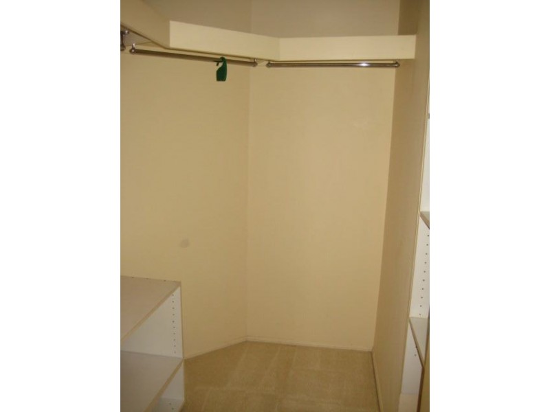 7 Stanford Place, Forest Lake QLD 4078