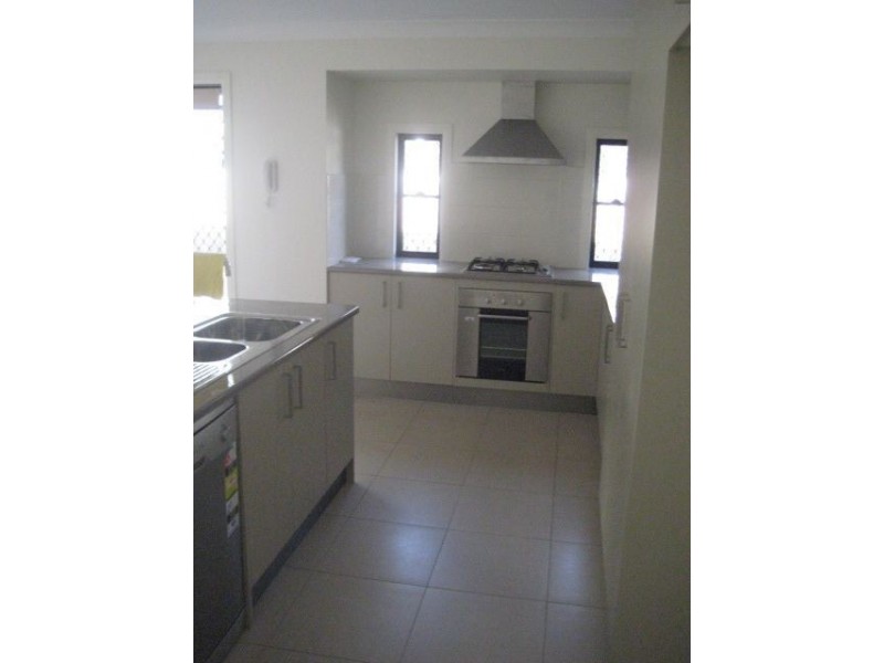 47 Flower Place, Richlands QLD 4077