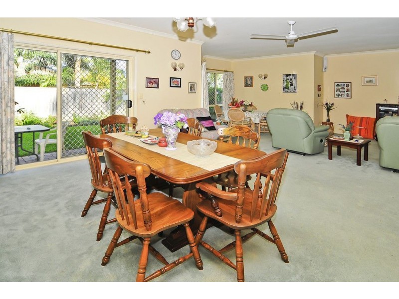 15 Murray Place, Forest Lake QLD 4078